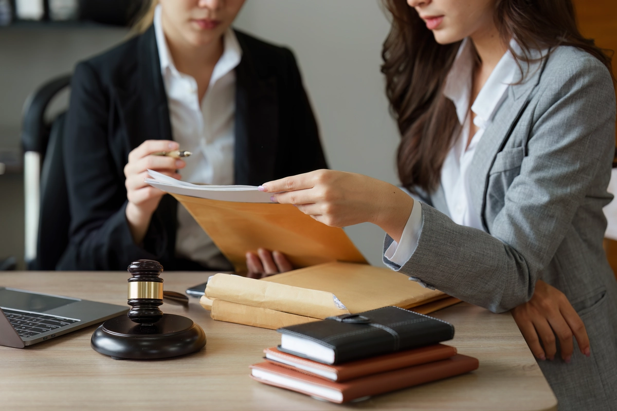 What to Bring to a Personal Injury Case Consultation with a Lawyer